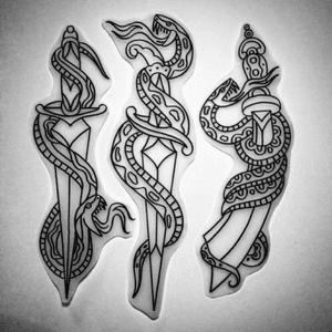 #tattoo #oldschooltattoo #knives #snake 