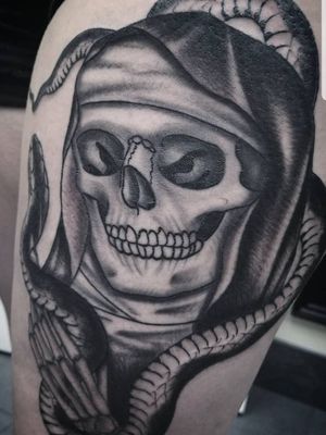 Neo traditional Skull and snake black and grey.