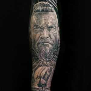Viking forearm black and grey portraits WWW.ALOLOCOTATTOO.COM 