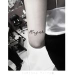 "Huzur" ✒ Instagram: @karincatattoo #karincatattoo #lettering #writing #tattoo #tattooed #tattoos #tattoodesign #tattooartist #tattooer #tattoostudio #tattoolove #woman #inked #dövme #istanbul #turkey #karincatattoo #designer #tattooedgirl