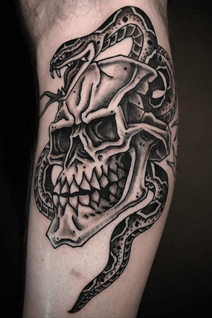 #skull and #snake #tattoo done at hot stuff tattoo, asheville NC. 