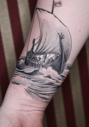 Tattoo by needletattoo