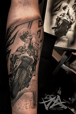 #bnginksociety #blackandgrey #ValentinoRossi #rossi #bike #motorbike #tattoooftheday #tattoos #Tattoodo #racing #46 