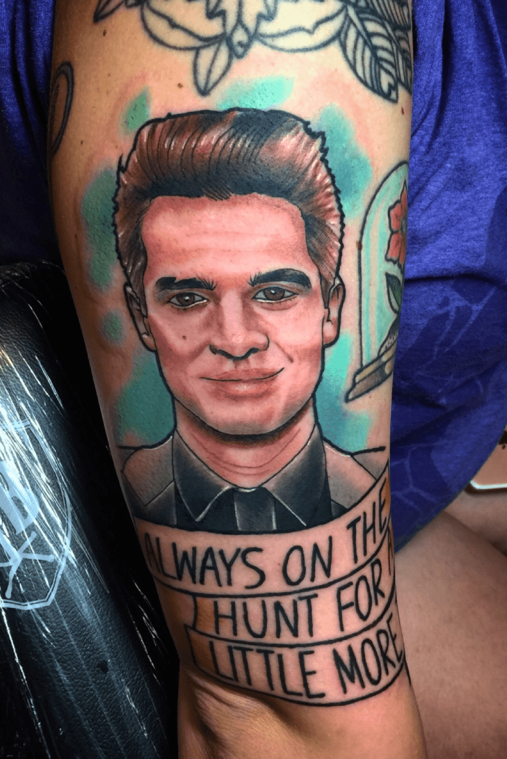 brendonuriesource  Brendon Urie showing his new tattoo
