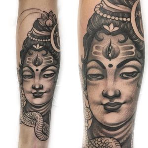 Tattoo by Delia Vico #DeliaVico #Buddhisttattoos #Buddhist #Buddha #meditation #mindfulness #peace #love #compassion #thirdeye #portrait #lotus #snake #reptile #Hindu #mahayana