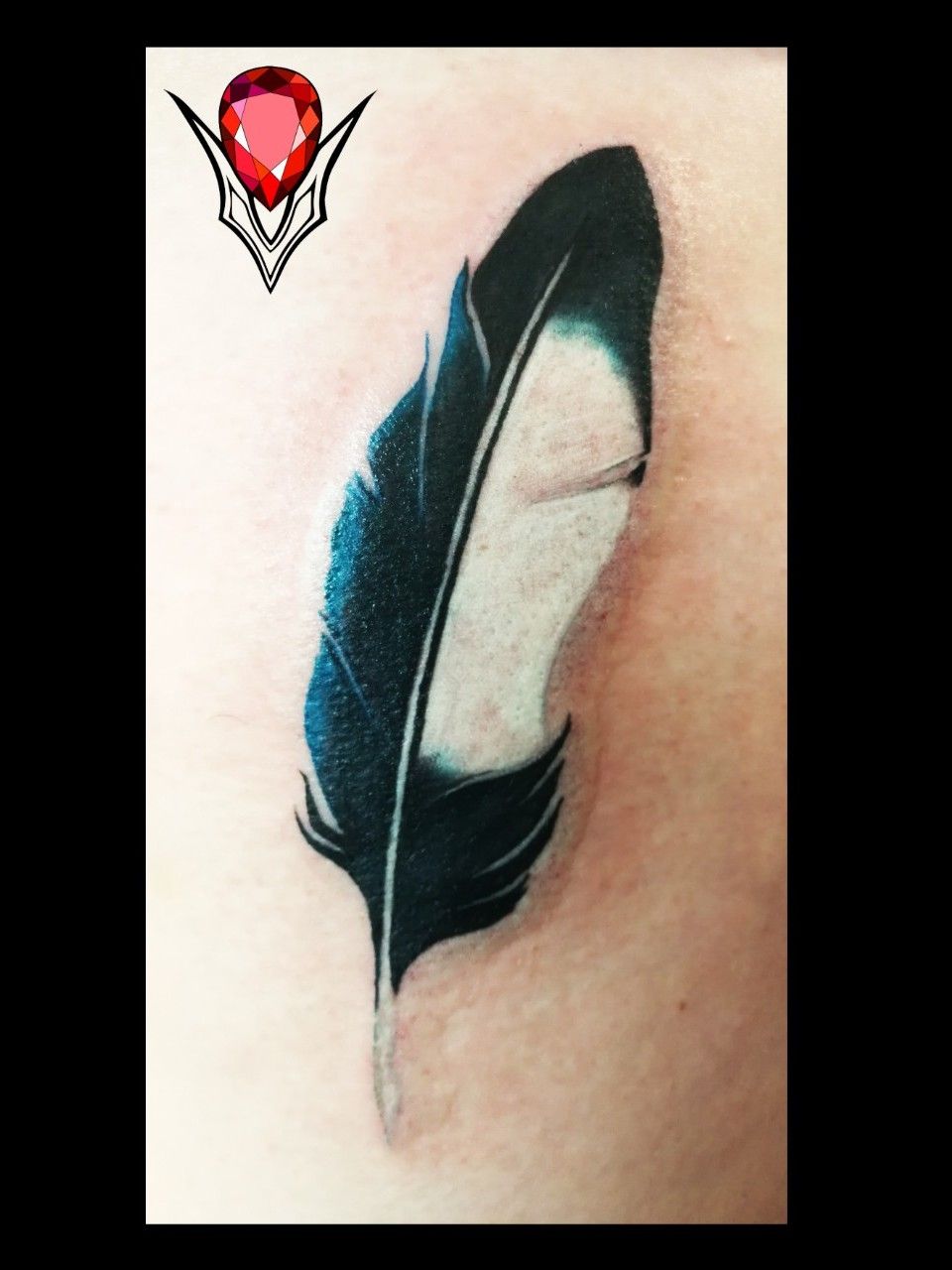 Tattoo Uploaded By Miss Venom Tattoos Magpie Feather In Colour On The Thigh For The Lovely Amanda Tattoodo
