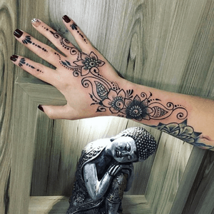 Tattoo by Aline tattoo studio