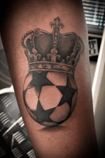 #blackandgrey #soccerball and #crown done on the forearm