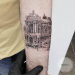 Tattoo by Goldy Z #GoldyZ #architecturetattoos #architecture #building #house #winter #snow #trees #detailed #intricate #mansion #castle
