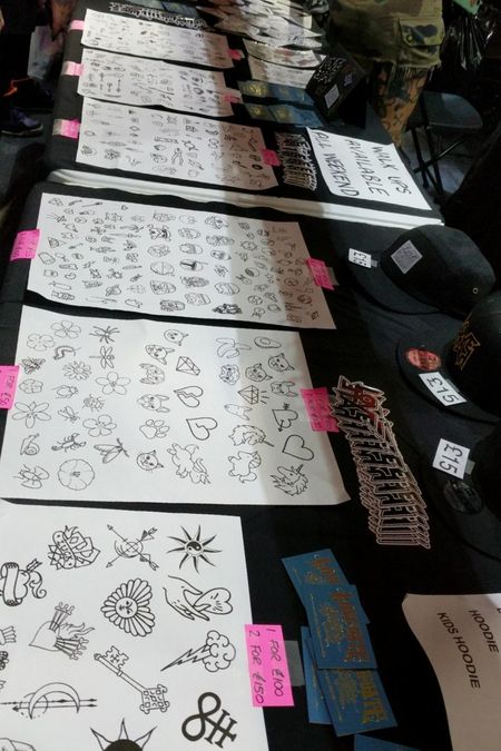 Flash tattoo
