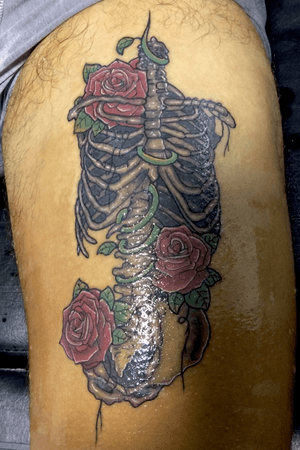 #woman #skeleton #torsotattoo #tattoo #tattooartist #jonmorrison47 #eternalink 