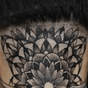 Can someone please help me find original design of this Mandala tattoo? It's not custom made I know that for sure, it is in whole circle just it's cutted in a half for this tattoo. PLEASE HELP ME FIND DESIGN. THANK YOU! #mandala #mandaladesign #mandalatattoo #tattoo #tattoodesign #flash #tattooflash #help