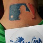 Logo MLB 🗡🗡⚾️ @rafa.blueinktattoo #blueinktattoo #blueinktattoooficial #tatuajes #tattoo #ink #inktattoo #eternalink #intense #tatuajespuebla #rotarymachine #cartucho #cartridge #dragonhawkpen #mlb #beisbol #grandesligas #mlbtattoo #beisboltattoo #mayorligue #locosporelbeisbol blue ink tattoo Rafael González 🇲🇽 citas y cotizaciones whats app 2225480847 inbox página Facebook https://www.facebook.com/blueinktattoooficial/