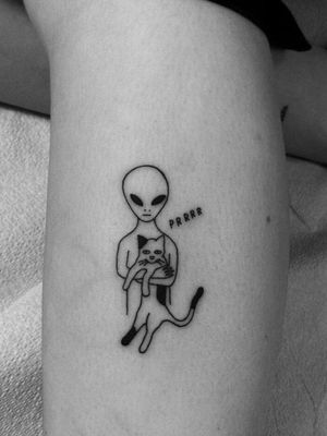 Alien & cutie chan kitty