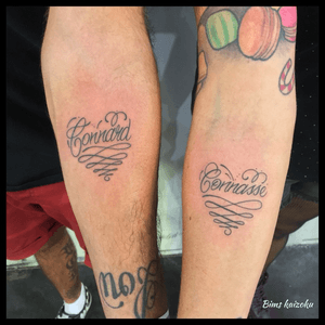 Je vous présente la famille CON😘😘 Monsieur CONNARD🖤 et Madame CONNASSE❤️ merci 🙏 #bims #bimskaizoku #paris #paname #tatouage #madeinfrance #paristattoo #coeur #heart #coeurlettering #heartlettering #masterheart #lettering #letter #lettre #trueheart #originalheartlettering #ink #inked #connard #connasse #famille #con #tattoo #tattoomodel #tattrx #tattoostyle #tattooartist #tattoosociety ❤️