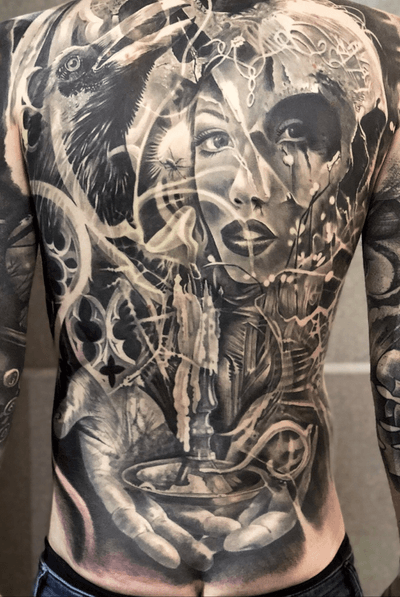 Day 3 at #londontattooconvention completed this back piece