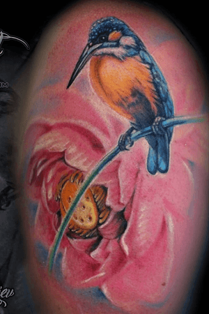 #bluetit #bird #flower #girlie #colour #color #tattoooftheday #tattooartist 