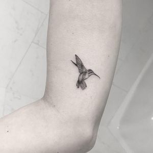 Hummingbird by @evantattoo on Instagram!