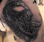 Otra fotito del Venom realizado 💉💉💉 #tattoo #tattoosnob #colorful #cuphead #inked #tattooart #music #ink #sketch #cute #illustration #artwork #flash #tattoooftheday #art #tatuajes #blackandgrey #tattooworkers #sketchtattoo #realism #realismtattoo #handmade #design #realismotattoo #venommovie #venom #spiderman #wearevenom #marvel #tattoosocial