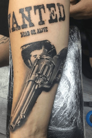 Wild west outlaw sleeve 