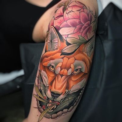 Tattoo by Matteo Leozappa #matteoleozappa #foxtattoo #fox #animal #nature #peony #flower #floral #neotraditional #color #leaves #plant #berry
