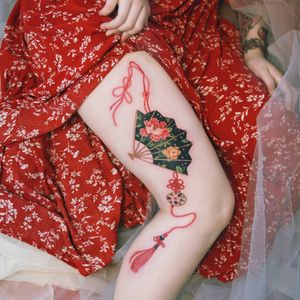 Tattoo by Tattooist Sion #TattooistSion #koreantattooartist #Korea #neotraditional #color #beautiful #knot #flower #folkart #fan #peony #ribbon #bow