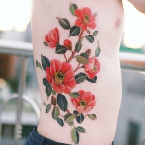 Tattoo by Tattooist Sion #TattooistSion #koreantattooartist #Korea #neotraditional #color #beautiful #knot #flower #folkart