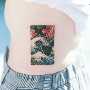 Tattoo by Tattooist Sion #TattooistSion #koreantattooartist #Korea #neotraditional #color #beautiful #knot #flower #folkart #wave #peony #ocean #Japanese