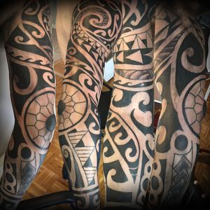 Tatouage maori ou polynésien manche tribale #maori #tribal #manche #polynésien