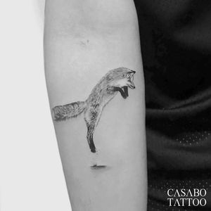 Tattoo by Ivan Casabo #IvanCasabo #foxtattoo #fox #animal #nature #blackandgrey #realism #realistic #illustrative #fur #cute