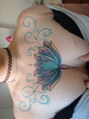 Water Lilly cover up