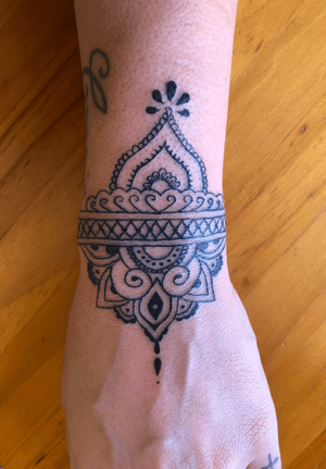 Tattoo by Enzo’s tattoo