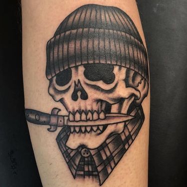 Tattoo by Ross K Jones #RossKJones #blackandgreytattoos #blackandgrey #traditional #oldschool #skull #death #switchblade #knife #vato #chicano