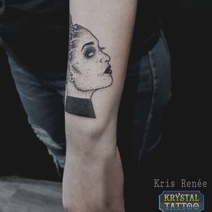 Instagram @krystaltattoo_piercingTatuadora: @renee_krisTel.: +55 (92) 984213248🇧🇷MANAUS-AM  - BRASIL 🇧🇷#tattoo #tatuagem #blacktattoos #blacktattoo #pontilhismo #tatuagempontilhismo #krystaltattoo #manaus #amazonas #brasil #girlswithtattoos #tattooGirls #tatuadora #tatuadorabrasileira #tatuadorabrasil 