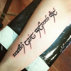 Elvish Tattooed By: Tianna Behnke 