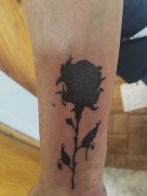 Silhouette, rose, black, ink, watercolor, drop