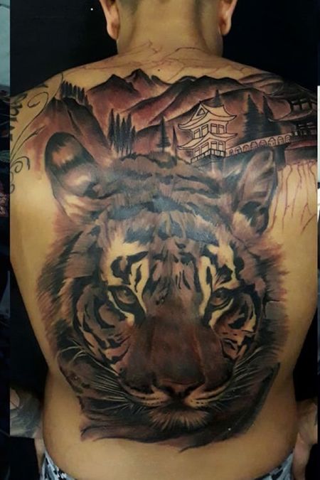 Flash tattoo