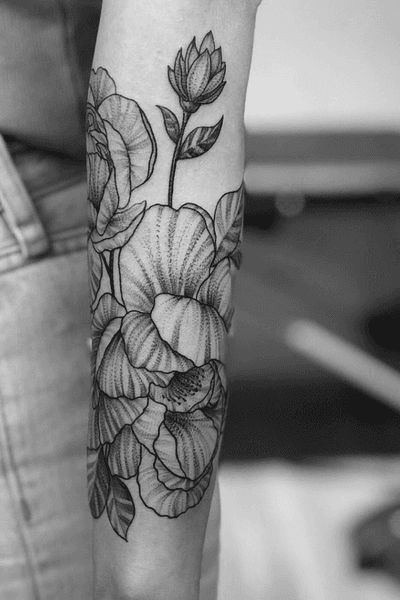 Peony #detail #details #peony #linework #blackandgrey 