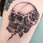 Tattoo by Sarah Schor #SarahSchor #blackandgrey #oldschool #skull #death #rose #flower #floral #leaves