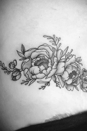Flowers on ribs tattoo! 