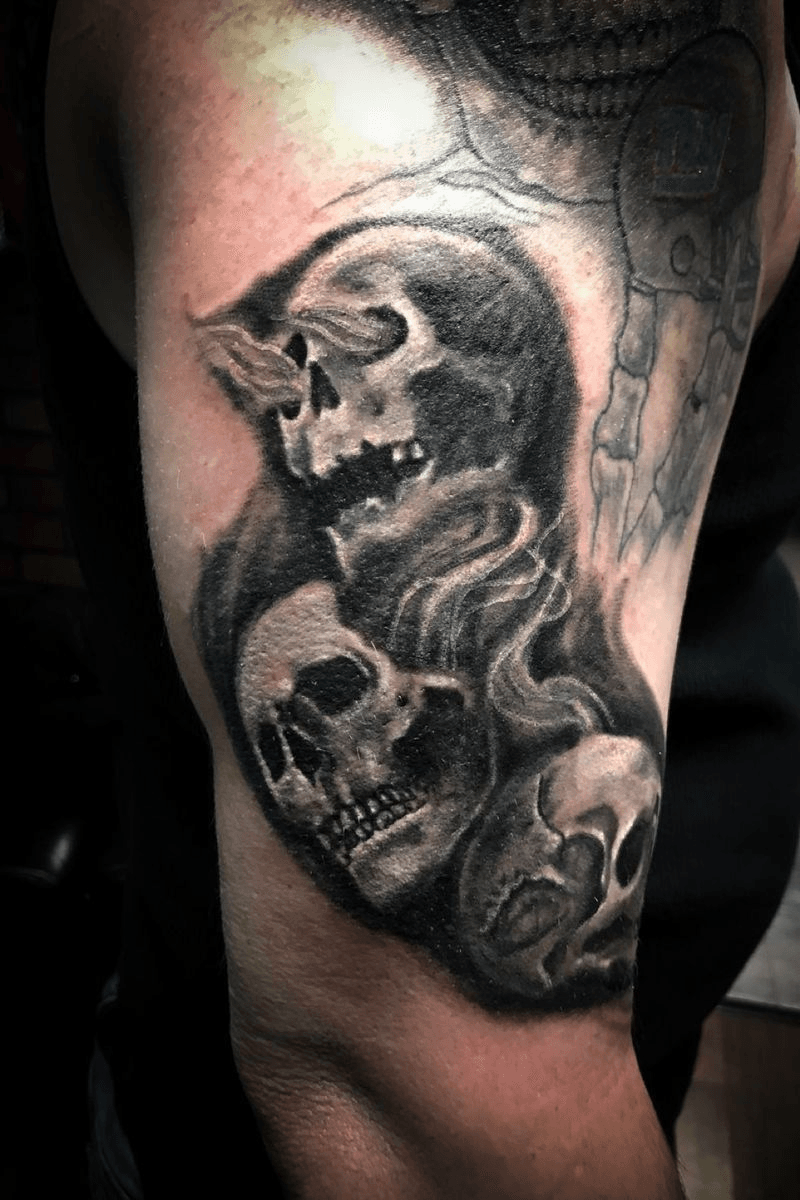 Tattoo Uploaded By Shameless Tattoo • Black And Grey Skulls Tattoo • Tattoodo 6536