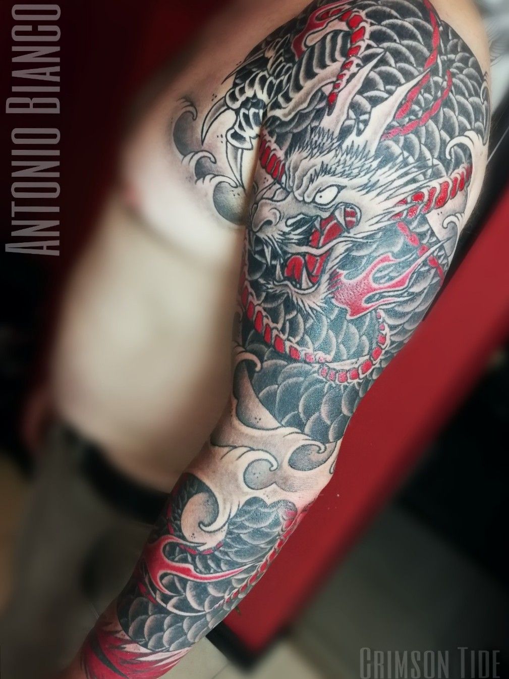 7000 Dragon Tattoo Pictures