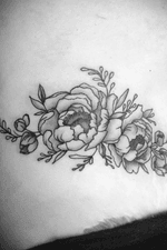 Black and gray flowers on ribs! 