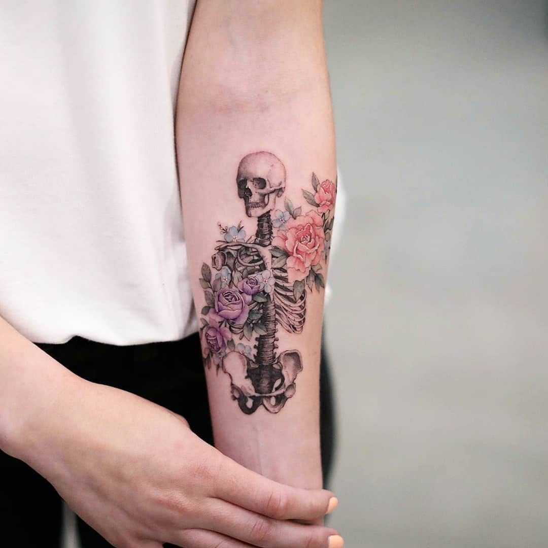 27 Beautiful Skull and Flower Tattoo Ideas  tattooglee  Floral skull  tattoos Pretty skull tattoos Skull tattoo flowers
