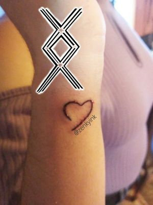 Tatuaje muñeca de corazon#wristtattoo #Tatuando #amomitrabajo  #tattoos #familytattoo #tatuajes #hearttattoo #tatuajedefamilia #tatuajeenlamuñeca #tatuajedecorazon #✍️ #👣 #🖋 #✒️Cotizaciones y citas al 6561318305