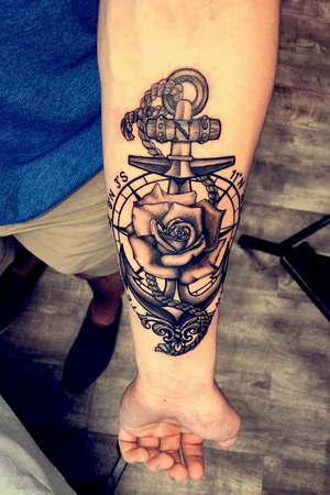 Fresh off the table. First tattoo from september 20th