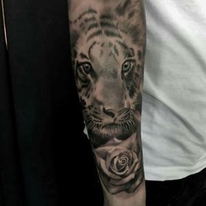 Tattoo by Perle Noire Tattoo Brussels