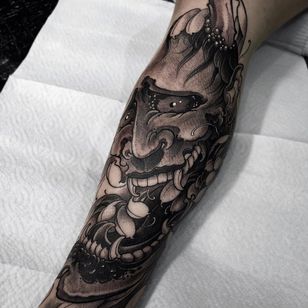 Tattoo by Fibs #Fibs #ElFibs #Japanese #illustrative #darkart #blackandgrey #hannya #oni #flower #floral #chrysanthemum