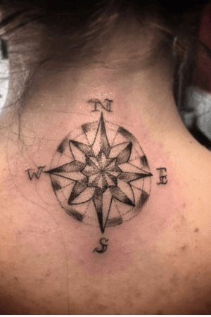 PersonalCompass’ by FerryBoom #BoomInk #sweet #sweettattoo #girlytattoo #cooltattoos #compasstattoo #backtattoo #special #tattoooftheday #folowme 