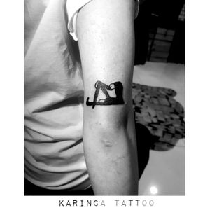 Franz Kafka ✒ Instagram: @karincatattoo #franzkafka #kafka #drawing #tattoo #tattoos #tattoodesign #tattooartist #tattooer #tattoostudio #tattoolove #ink #tattooed #girl #woman #tattedup #inked #dövme #istanbul #turkey #karincatattoo